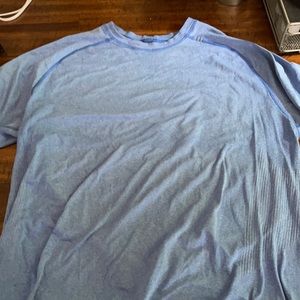 Lululemon metal vent